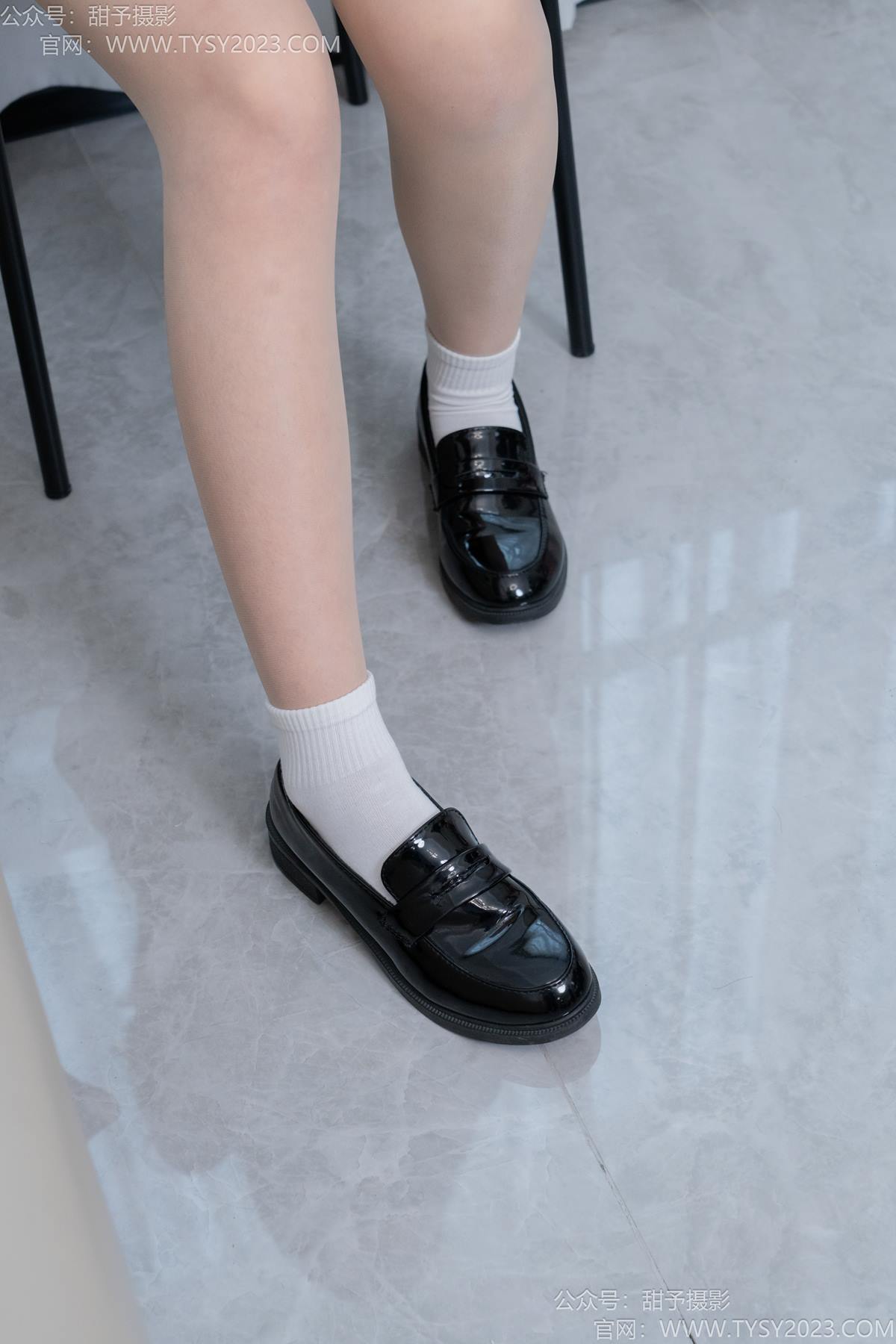 图片[20]-甜予摄影 NO.191 贝壳-皮鞋、白棉袜、薄肉丝[111P] – 速更版-美库