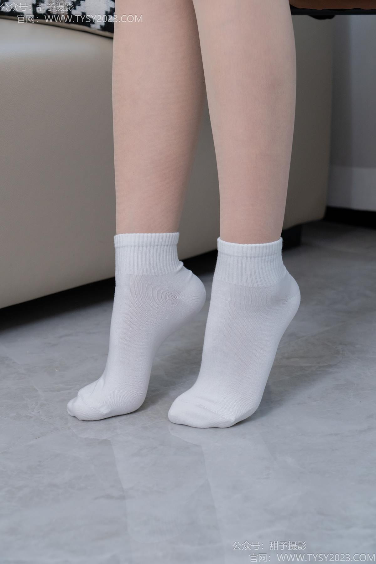 图片[31]-甜予摄影 NO.191 贝壳-皮鞋、白棉袜、薄肉丝[111P] – 速更版-美库