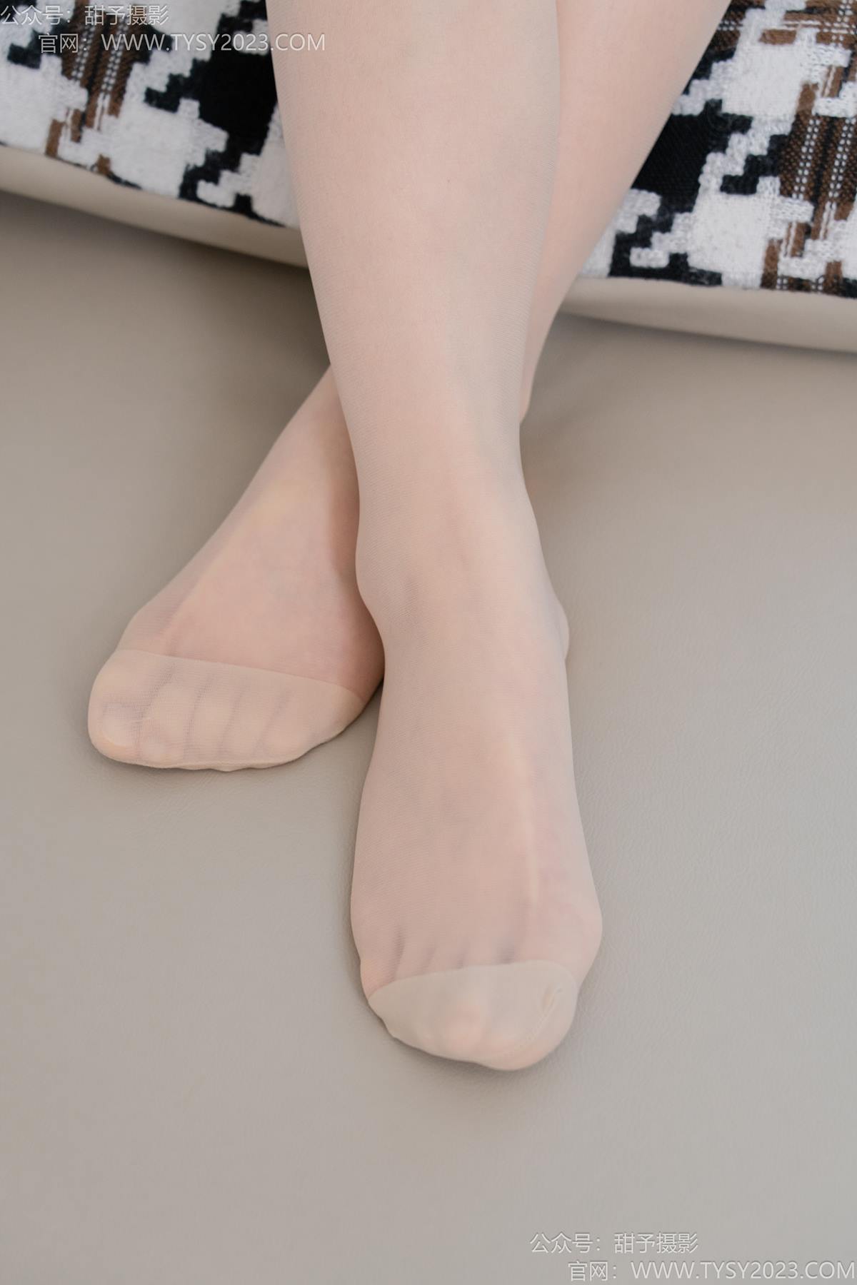 图片[47]-甜予摄影 NO.191 贝壳-皮鞋、白棉袜、薄肉丝[111P] – 速更版-美库