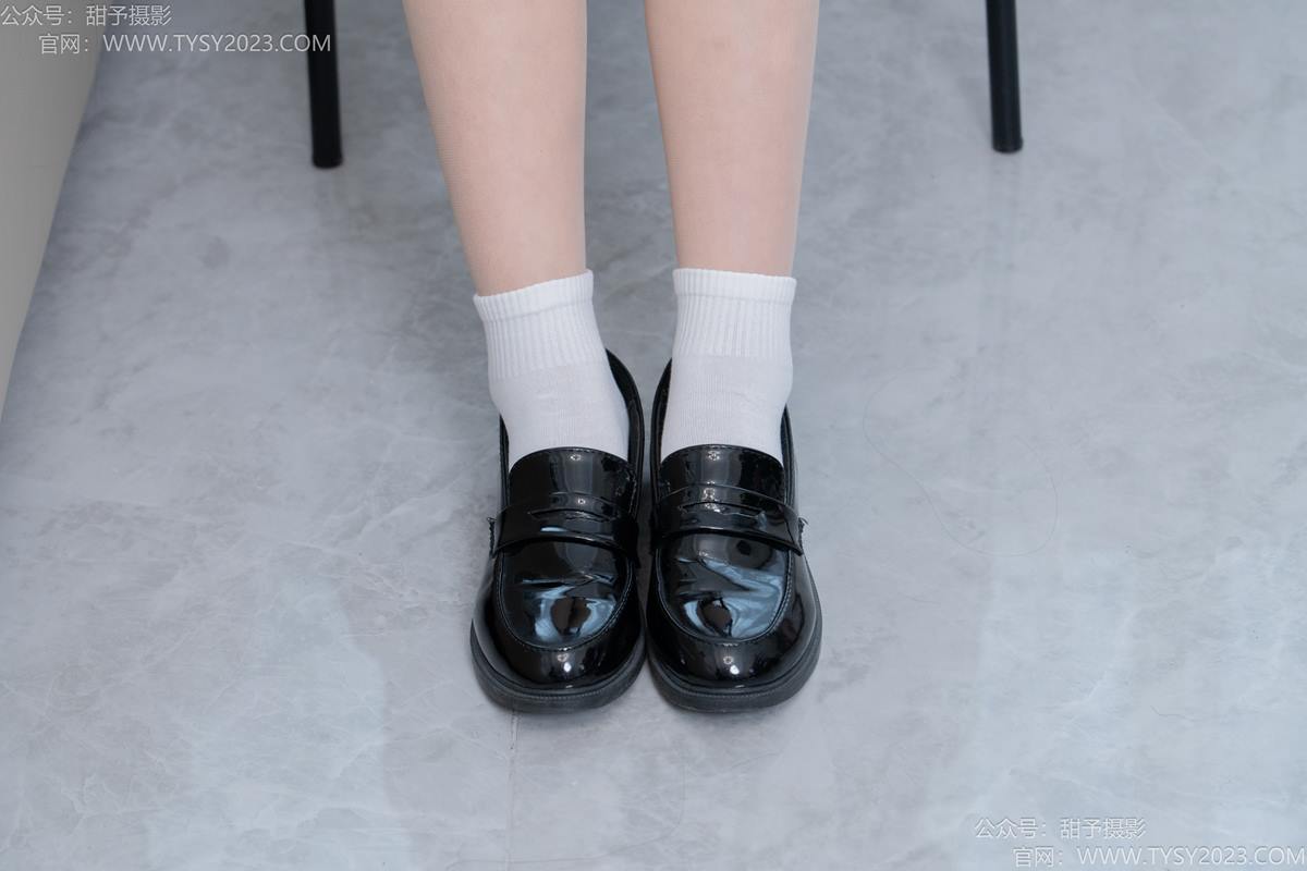 图片[84]-甜予摄影 NO.191 贝壳-皮鞋、白棉袜、薄肉丝[111P] – 速更版-美库