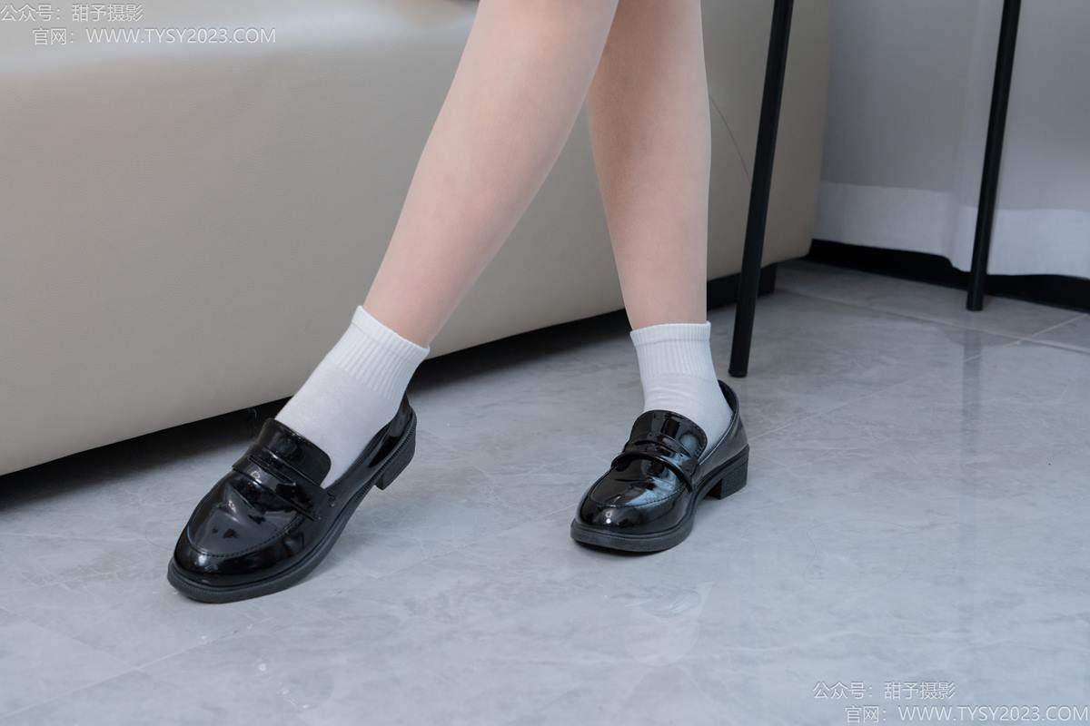 图片[88]-甜予摄影 NO.191 贝壳-皮鞋、白棉袜、薄肉丝[111P] – 速更版-美库