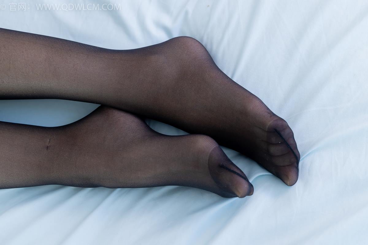 图片[52]-物恋传媒 NO.2374 岚岚-高跟凉鞋、薄黑丝脚尖透明款、肚子疼揉肚子剧情[106P] – 速更版-美库