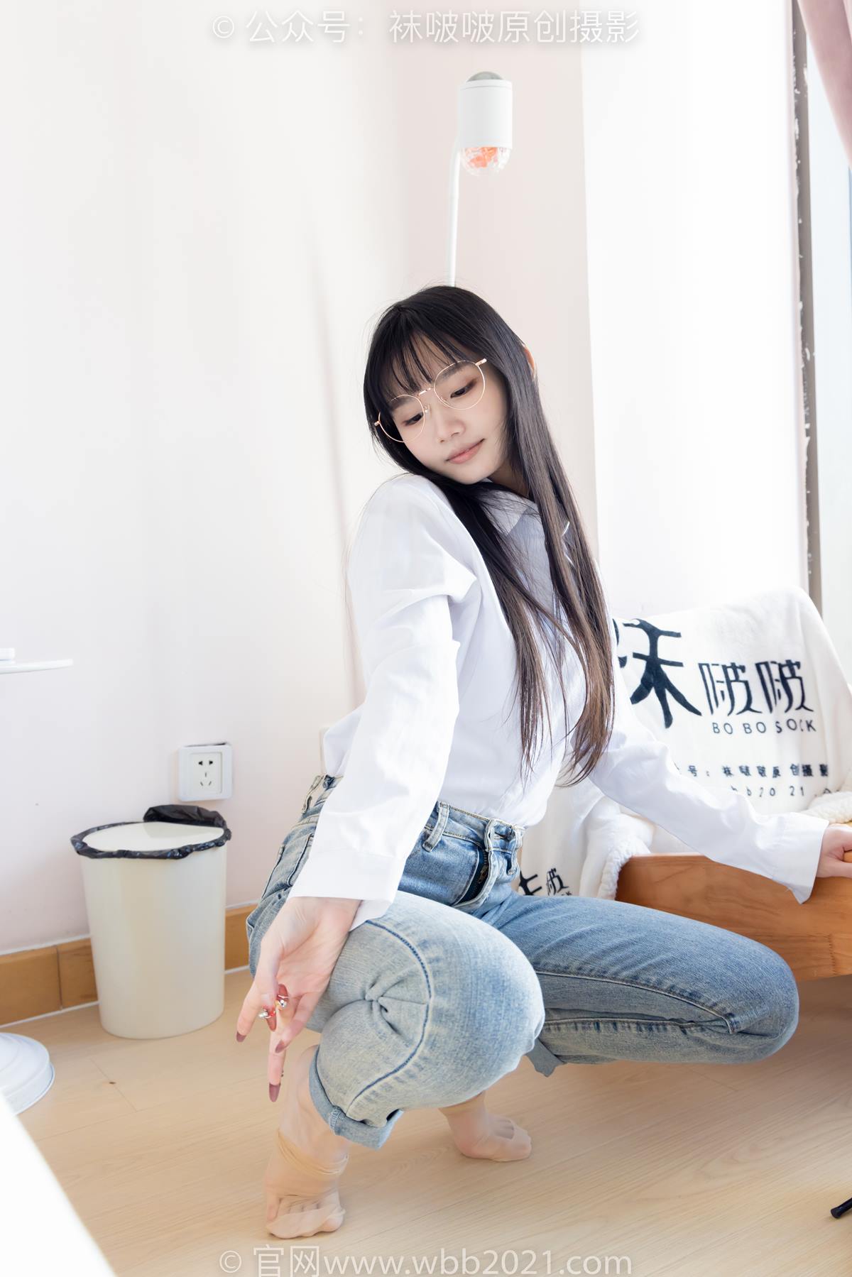 图片[10]-[BoBoSocks袜啵啵]NO.559 甜甜圈-高跟鞋、短肉丝、垫脚半蹲半脱袜子剧情[106P] – 速更版-美库