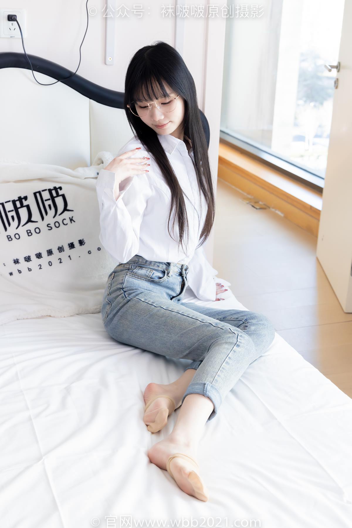 图片[17]-[BoBoSocks袜啵啵]NO.559 甜甜圈-高跟鞋、短肉丝、垫脚半蹲半脱袜子剧情[106P] – 速更版-美库