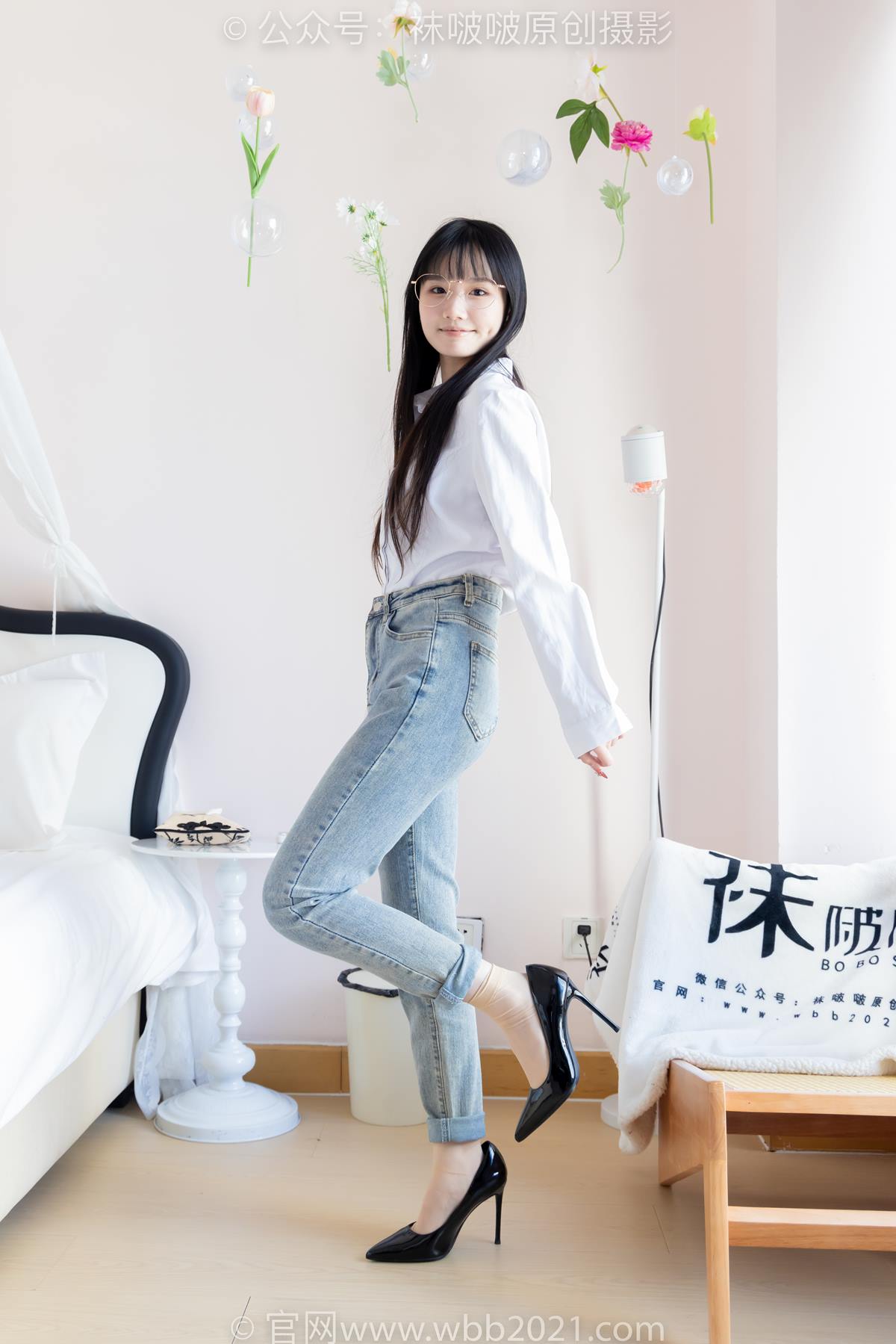 图片[24]-[BoBoSocks袜啵啵]NO.559 甜甜圈-高跟鞋、短肉丝、垫脚半蹲半脱袜子剧情[106P] – 速更版-美库