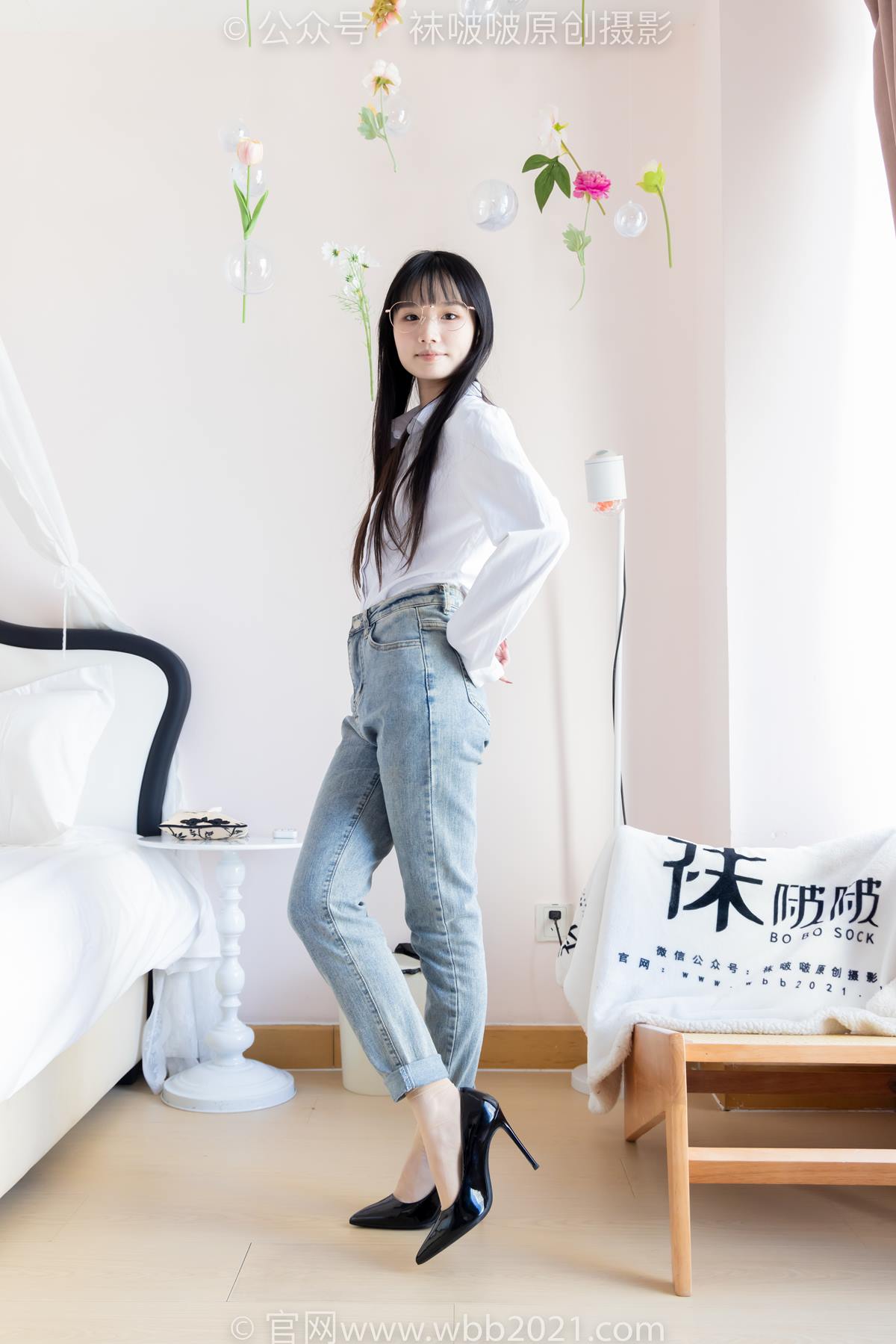 图片[25]-[BoBoSocks袜啵啵]NO.559 甜甜圈-高跟鞋、短肉丝、垫脚半蹲半脱袜子剧情[106P] – 速更版-美库