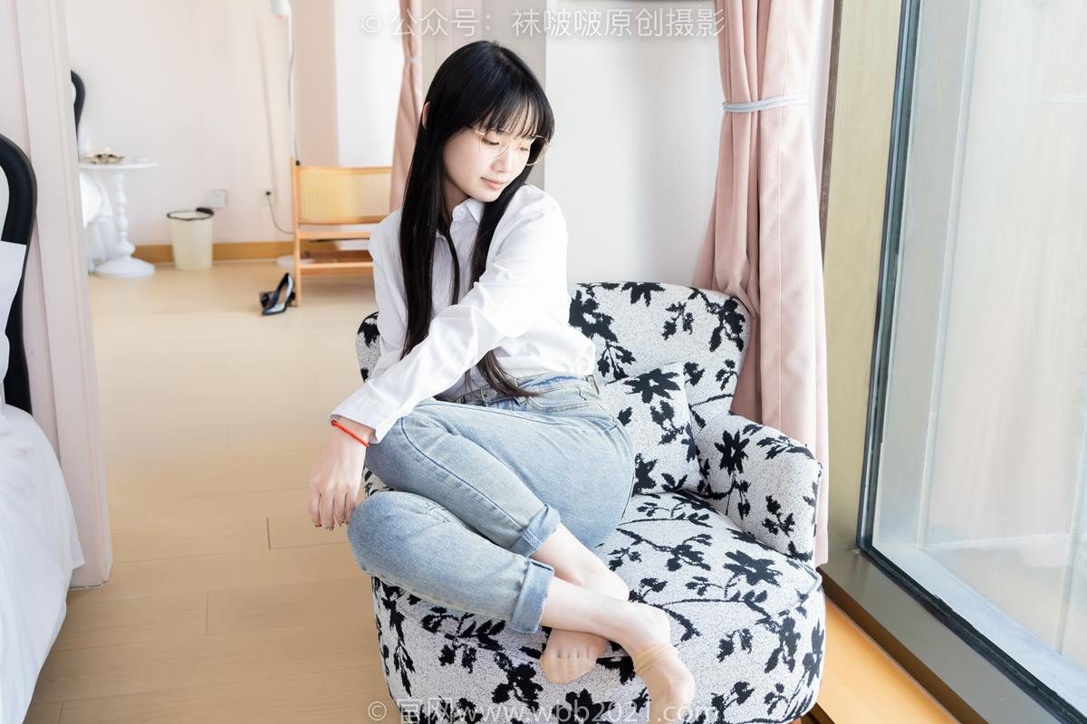 图片[44]-[BoBoSocks袜啵啵]NO.559 甜甜圈-高跟鞋、短肉丝、垫脚半蹲半脱袜子剧情[106P] – 速更版-美库