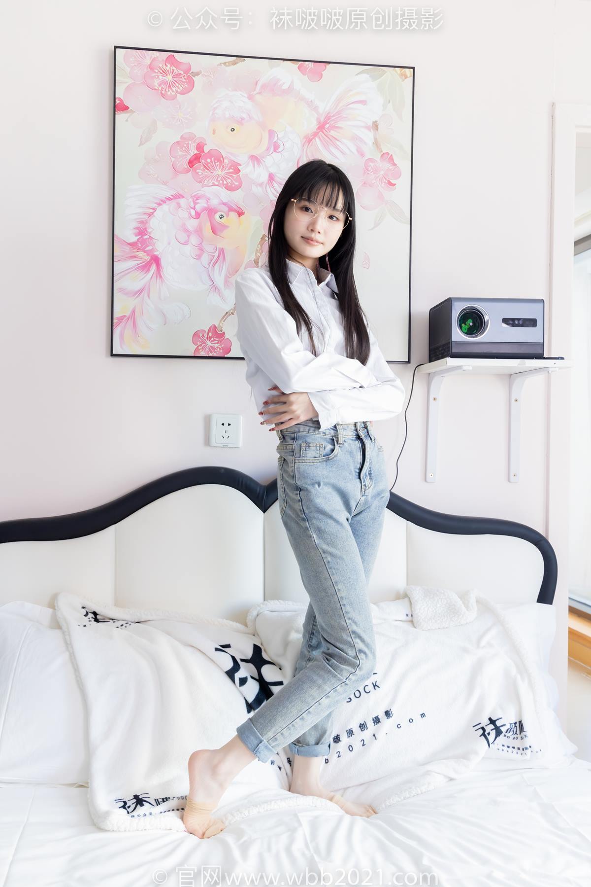 图片[105]-[BoBoSocks袜啵啵]NO.559 甜甜圈-高跟鞋、短肉丝、垫脚半蹲半脱袜子剧情[106P] – 速更版-美库