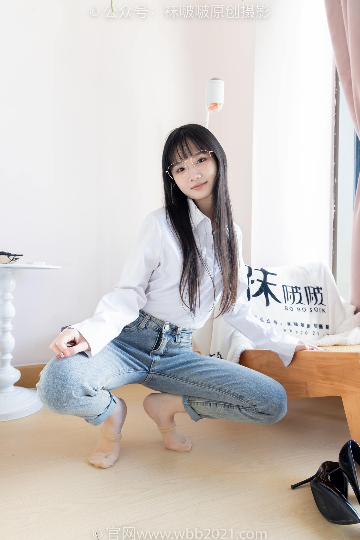 图片[107]-[BoBoSocks袜啵啵]NO.559 甜甜圈-高跟鞋、短肉丝、垫脚半蹲半脱袜子剧情[106P] – 速更版-美库