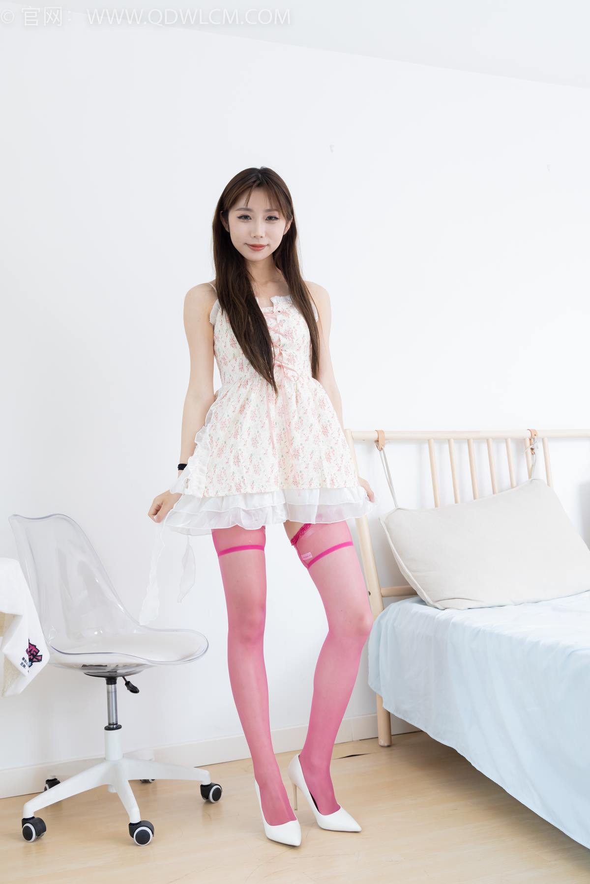 图片[29]-物恋传媒 NO.2377 泡泡-高跟鞋、粉丝过膝丝袜[161P] – 速更版-美库