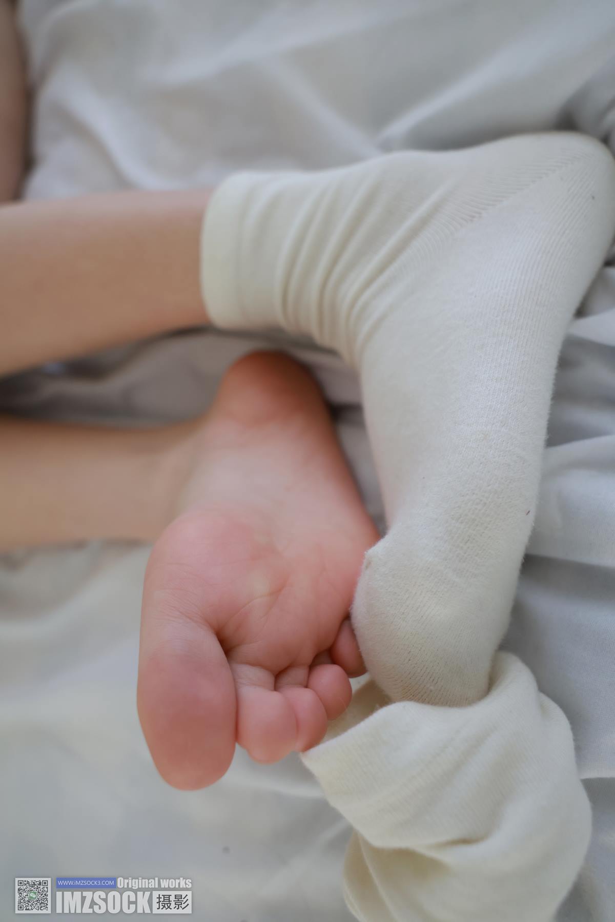 图片[96]-[MZSOCK]爱美足 NO.327 小点心[146P] – 速更版-美库