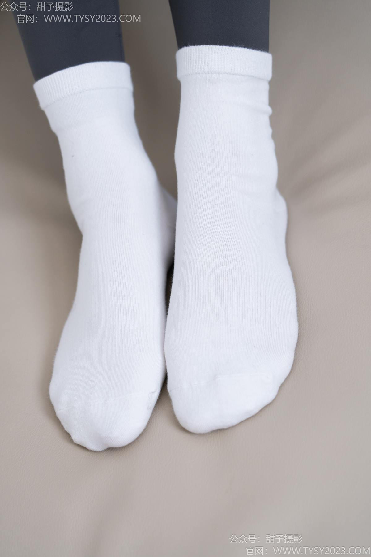 图片[43]-甜予摄影 NO.192 澜澜-高跟鞋、白棉袜、裸足[104P] – 速更版-美库