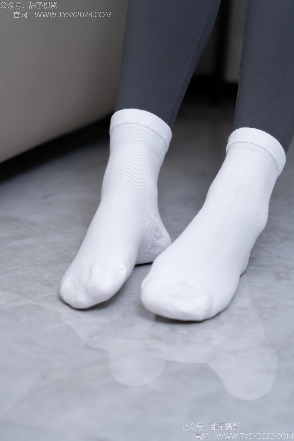 图片[54]-甜予摄影 NO.192 澜澜-高跟鞋、白棉袜、裸足[104P] – 速更版-美库