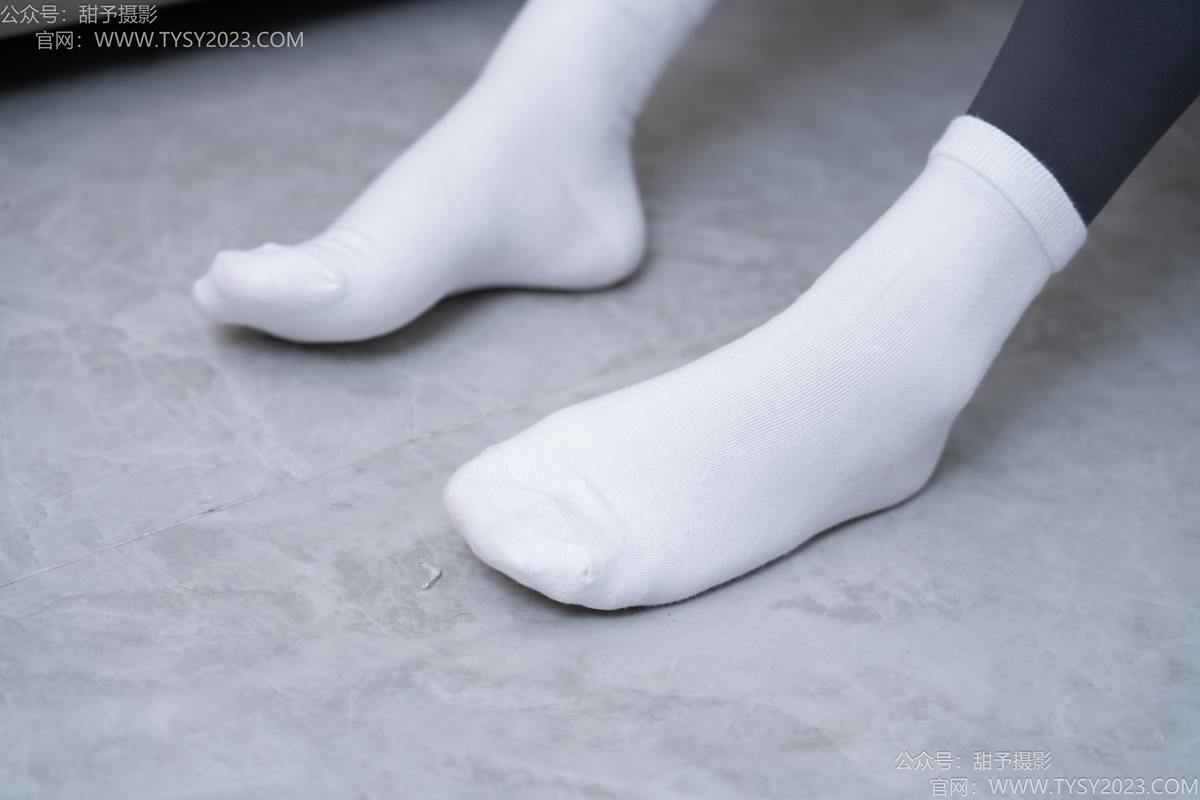 图片[81]-甜予摄影 NO.192 澜澜-高跟鞋、白棉袜、裸足[104P] – 速更版-美库