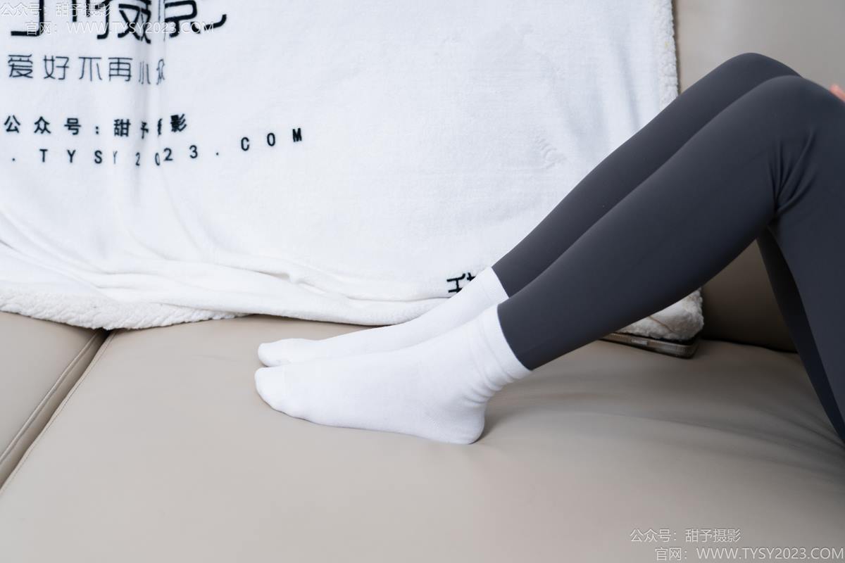 图片[85]-甜予摄影 NO.192 澜澜-高跟鞋、白棉袜、裸足[104P] – 速更版-美库