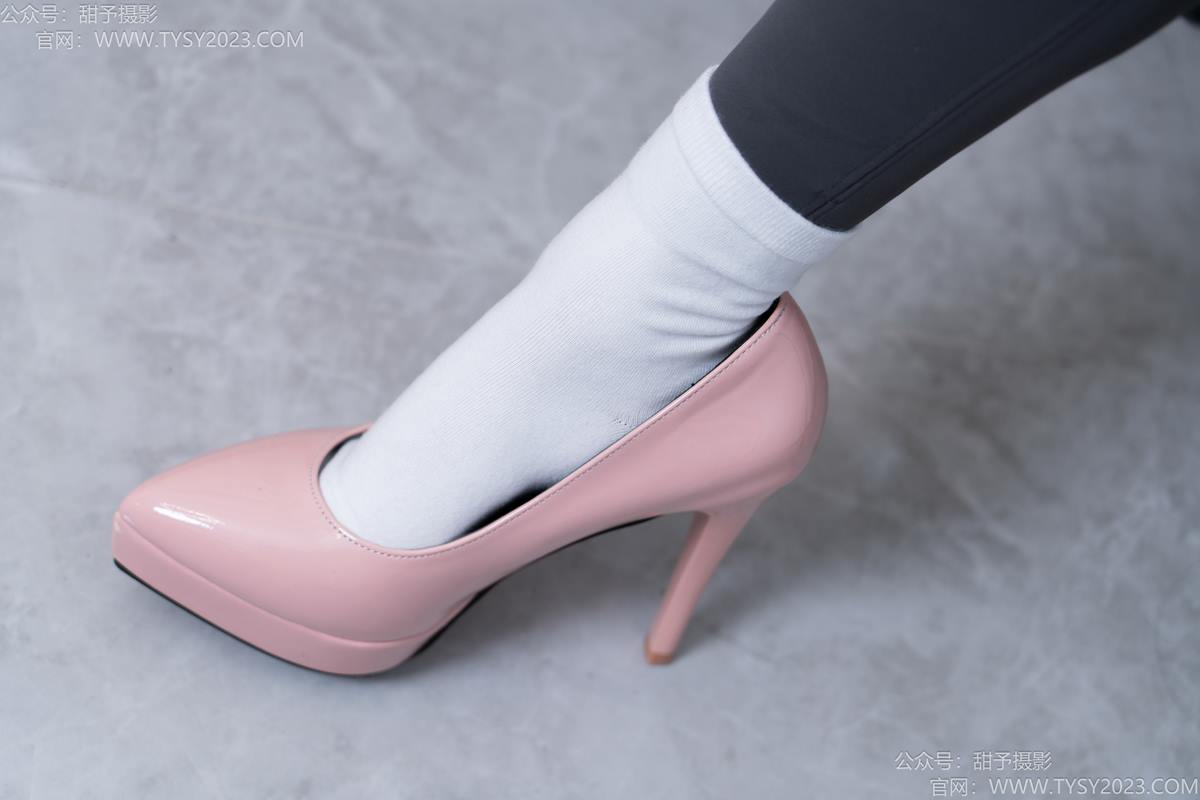 图片[88]-甜予摄影 NO.192 澜澜-高跟鞋、白棉袜、裸足[104P] – 速更版-美库