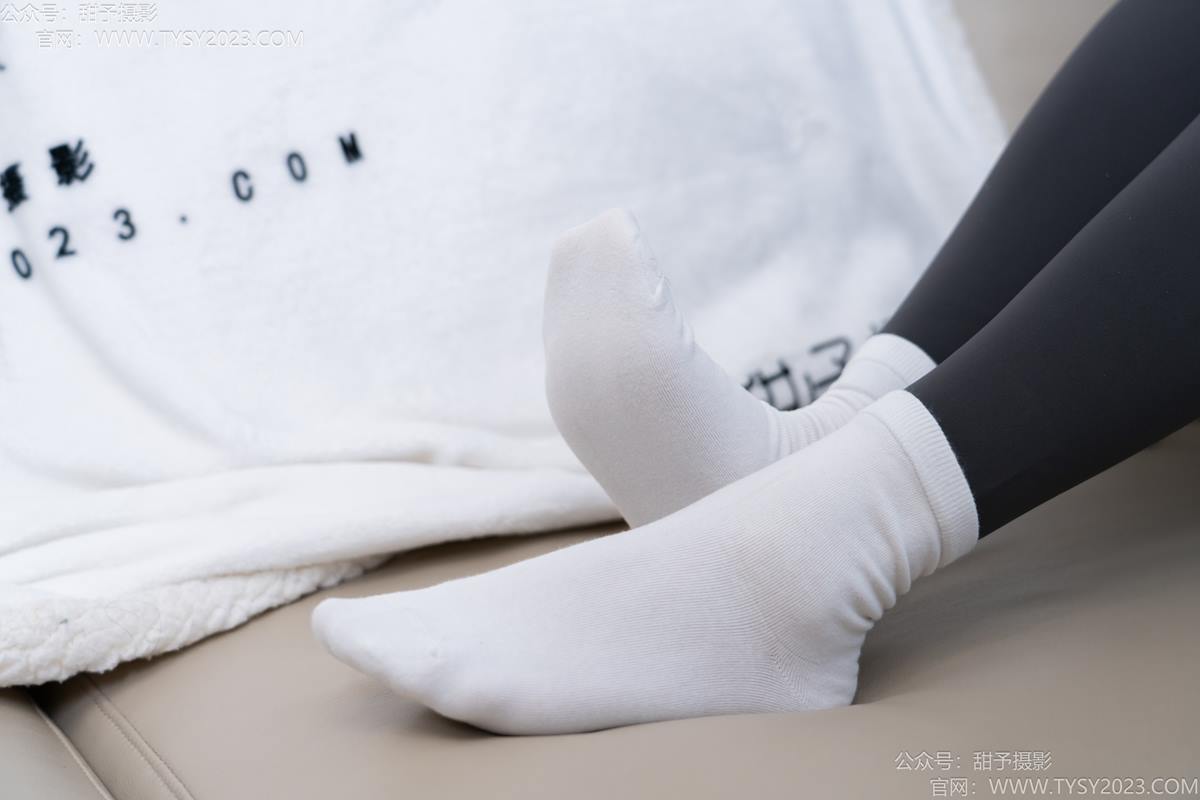 图片[89]-甜予摄影 NO.192 澜澜-高跟鞋、白棉袜、裸足[104P] – 速更版-美库