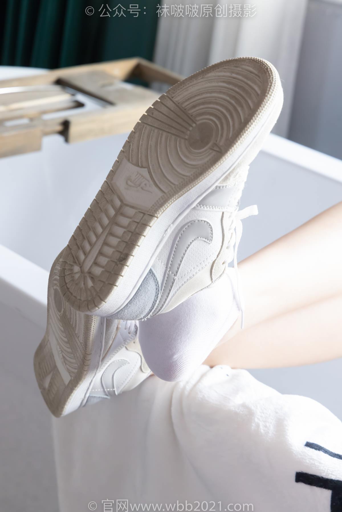 图片[23]-[BoBoSocks袜啵啵]NO.561 小甜豆-板鞋、短白棉袜、裸足[117P] – 速更版-美库