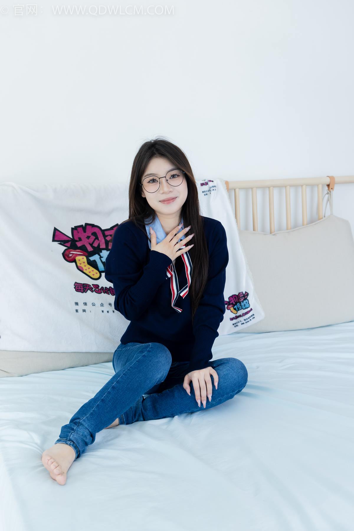 图片[18]-物恋传媒 NO.2379 闪闪-帆布鞋、白棉袜、厚白丝小腿袜、裸足[128P] – 速更版-美库