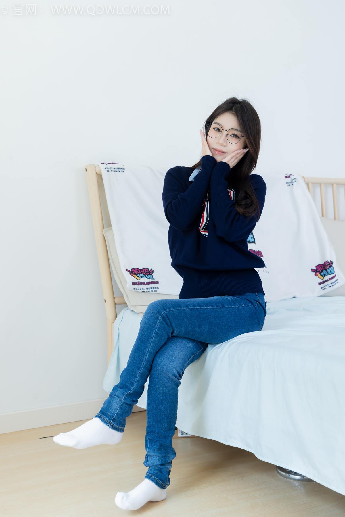 图片[20]-物恋传媒 NO.2379 闪闪-帆布鞋、白棉袜、厚白丝小腿袜、裸足[128P] – 速更版-美库