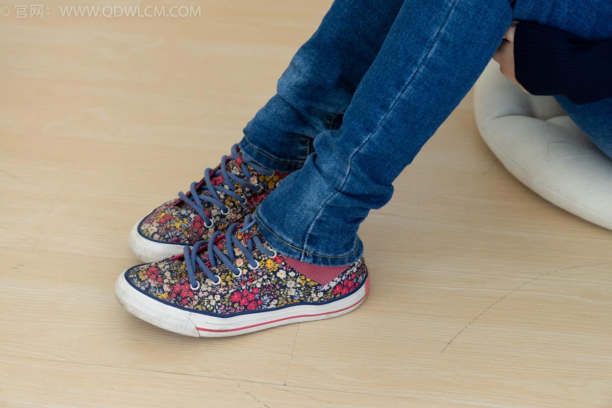 图片[37]-物恋传媒 NO.2379 闪闪-帆布鞋、白棉袜、厚白丝小腿袜、裸足[128P] – 速更版-美库