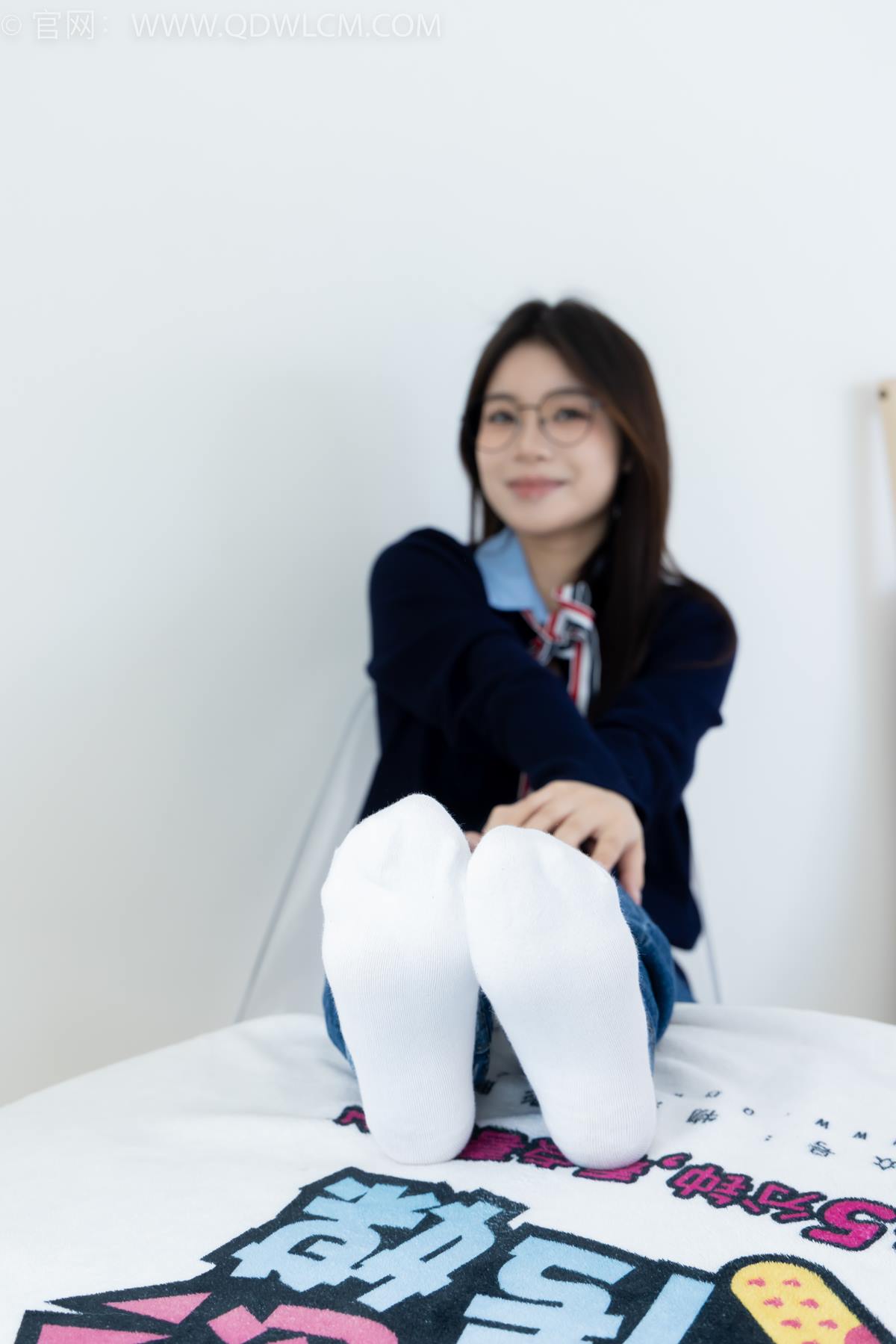 图片[41]-物恋传媒 NO.2379 闪闪-帆布鞋、白棉袜、厚白丝小腿袜、裸足[128P] – 速更版-美库