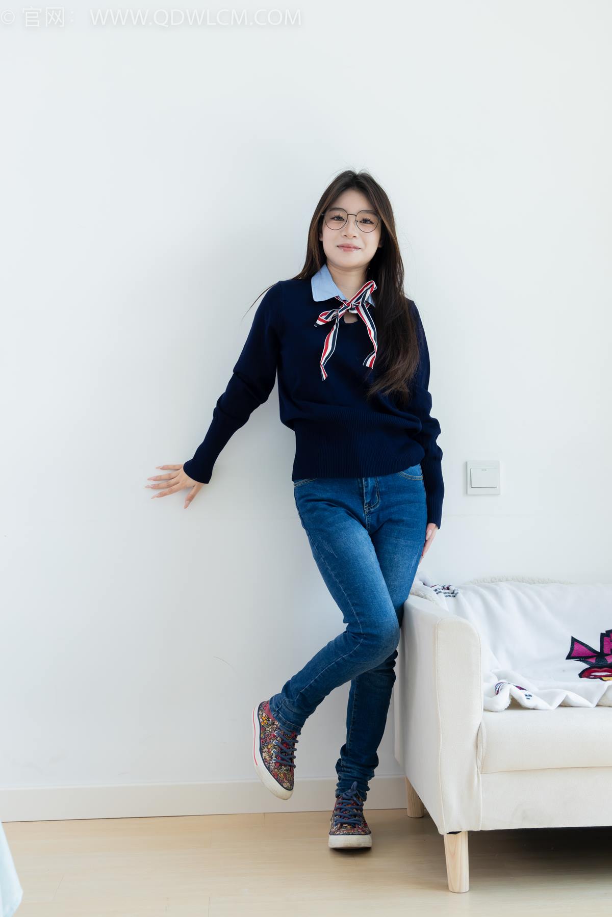 图片[42]-物恋传媒 NO.2379 闪闪-帆布鞋、白棉袜、厚白丝小腿袜、裸足[128P] – 速更版-美库