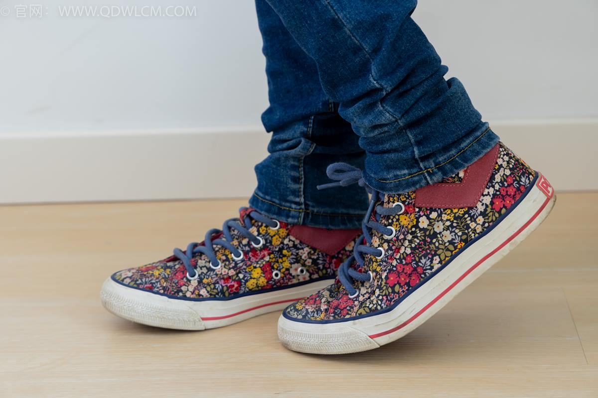 图片[47]-物恋传媒 NO.2379 闪闪-帆布鞋、白棉袜、厚白丝小腿袜、裸足[128P] – 速更版-美库