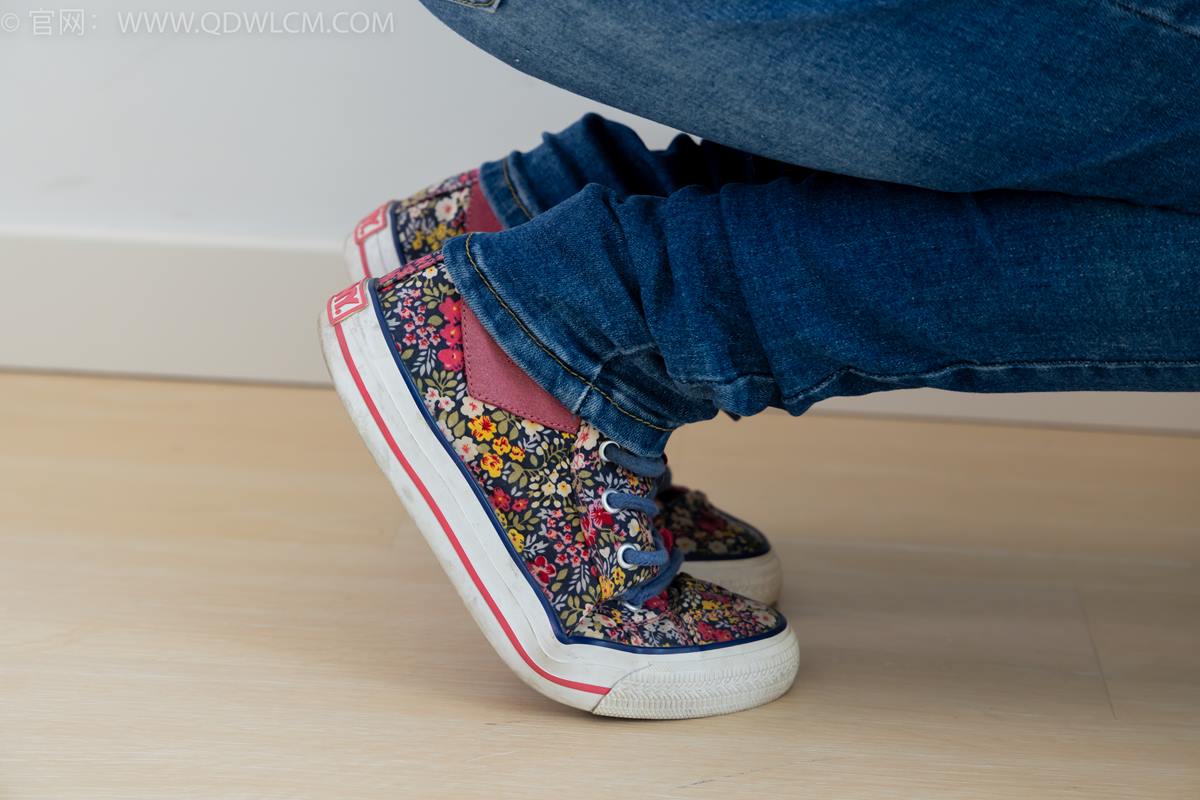 图片[51]-物恋传媒 NO.2379 闪闪-帆布鞋、白棉袜、厚白丝小腿袜、裸足[128P] – 速更版-美库