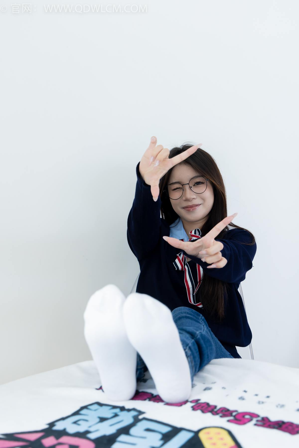 图片[59]-物恋传媒 NO.2379 闪闪-帆布鞋、白棉袜、厚白丝小腿袜、裸足[128P] – 速更版-美库