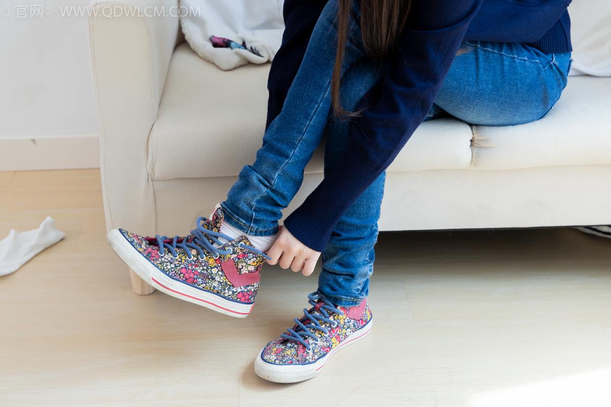 图片[74]-物恋传媒 NO.2379 闪闪-帆布鞋、白棉袜、厚白丝小腿袜、裸足[128P] – 速更版-美库