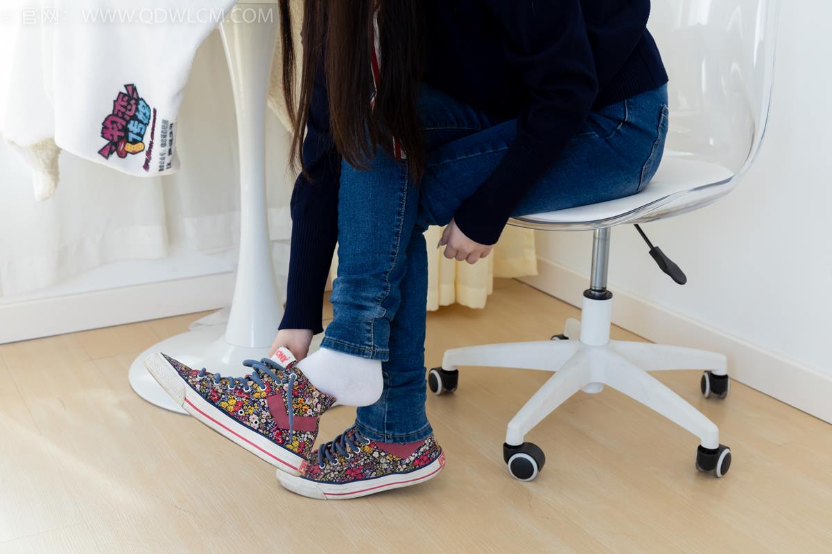 图片[82]-物恋传媒 NO.2379 闪闪-帆布鞋、白棉袜、厚白丝小腿袜、裸足[128P] – 速更版-美库