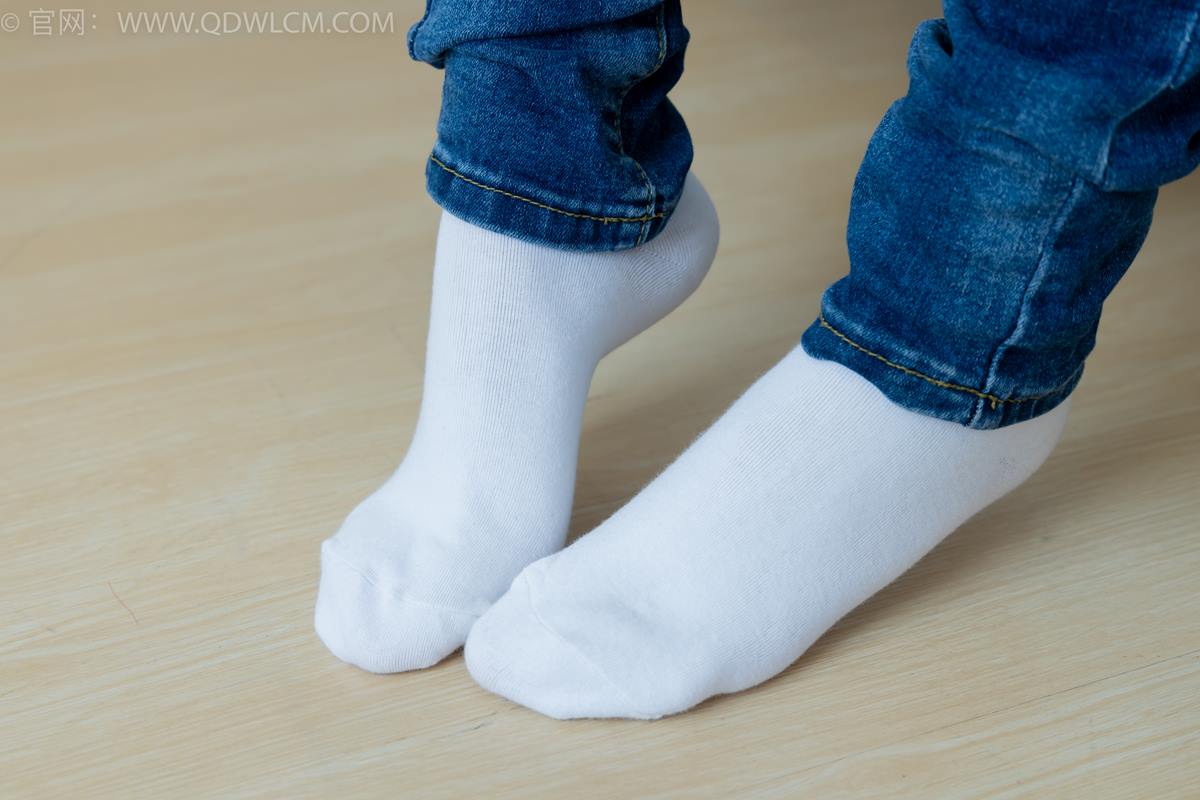 图片[84]-物恋传媒 NO.2379 闪闪-帆布鞋、白棉袜、厚白丝小腿袜、裸足[128P] – 速更版-美库