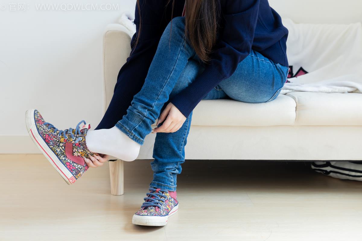 图片[85]-物恋传媒 NO.2379 闪闪-帆布鞋、白棉袜、厚白丝小腿袜、裸足[128P] – 速更版-美库