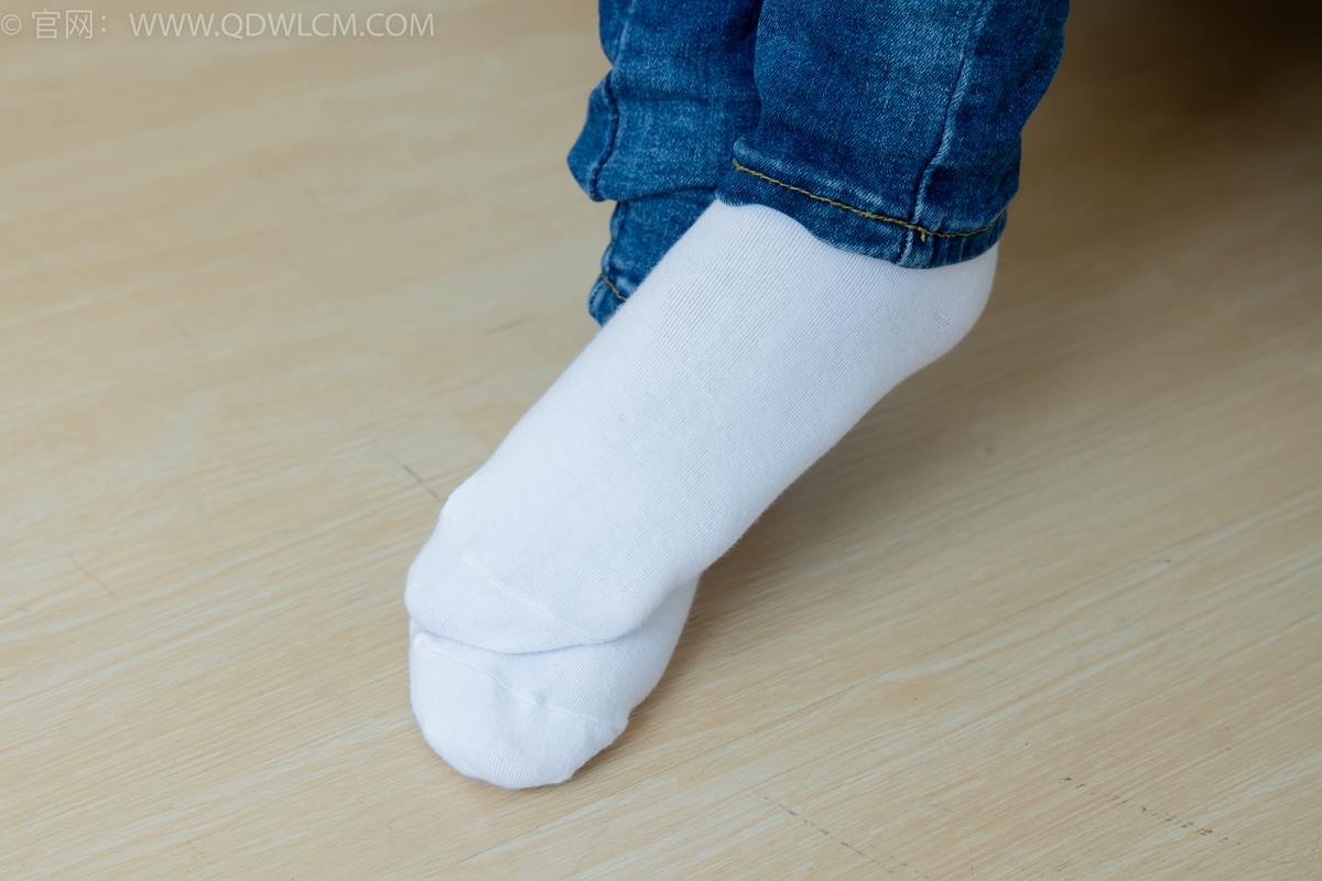 图片[101]-物恋传媒 NO.2379 闪闪-帆布鞋、白棉袜、厚白丝小腿袜、裸足[128P] – 速更版-美库