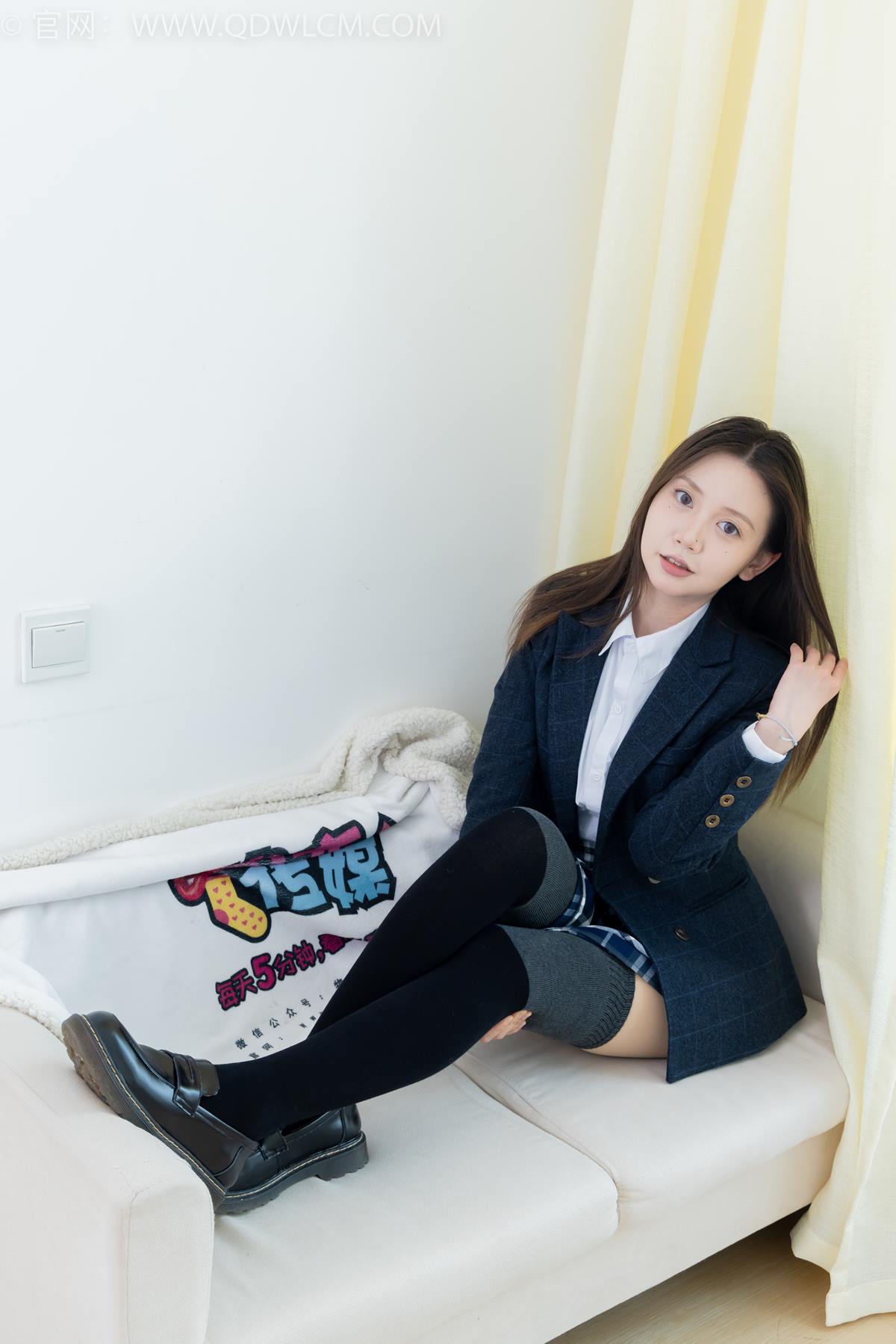 图片[23]-物恋传媒 NO.2380 小曦-jk制服、皮鞋、黑灰拼接过膝袜、厚肉丝[95P] – 速更版-美库