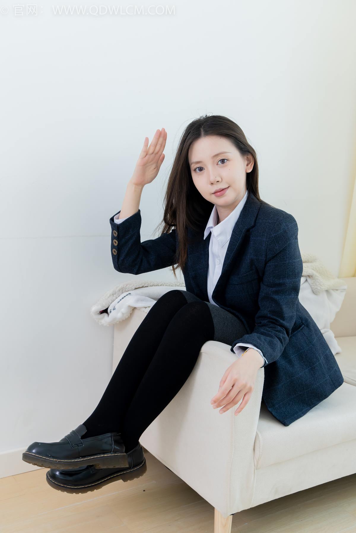 图片[35]-物恋传媒 NO.2380 小曦-jk制服、皮鞋、黑灰拼接过膝袜、厚肉丝[95P] – 速更版-美库