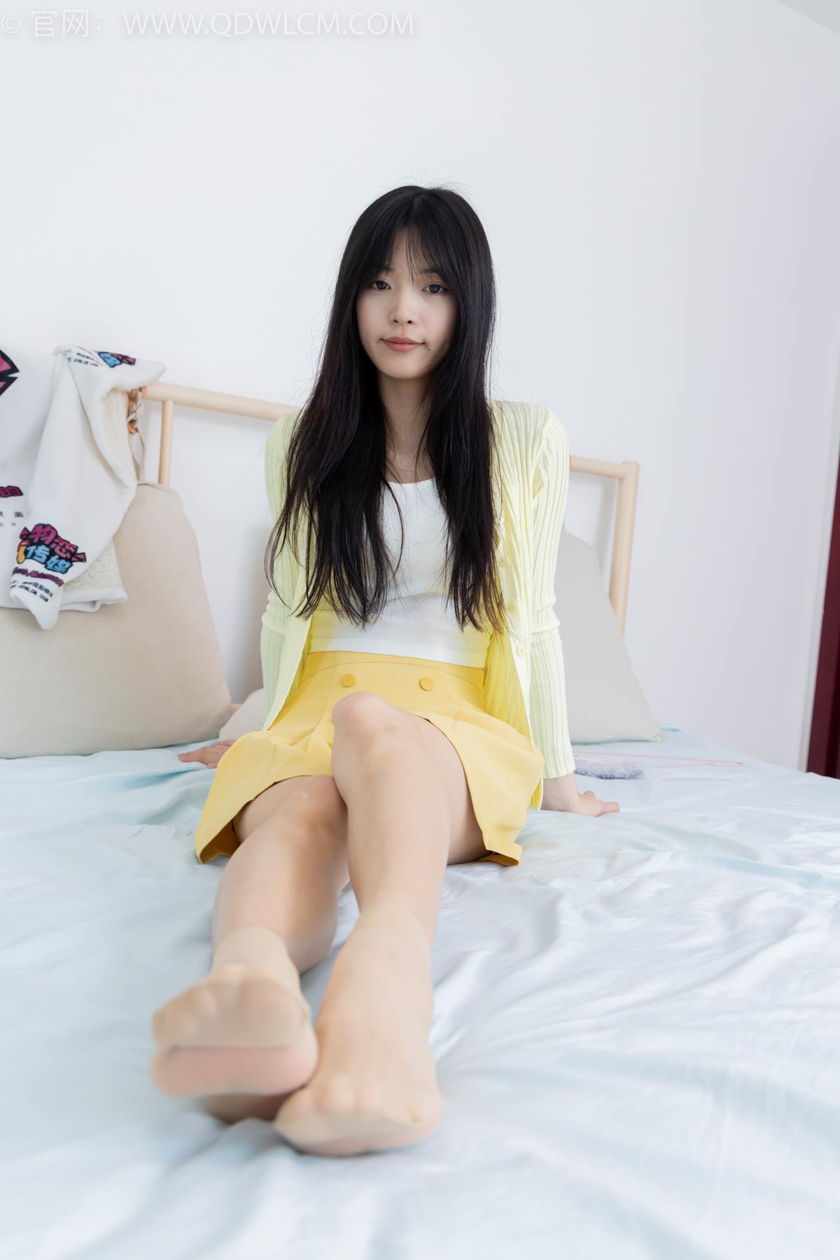 图片[15]-物恋传媒 NO.2381 茯苓-板鞋、短肉丝、裸足[155P] – 速更版-美库