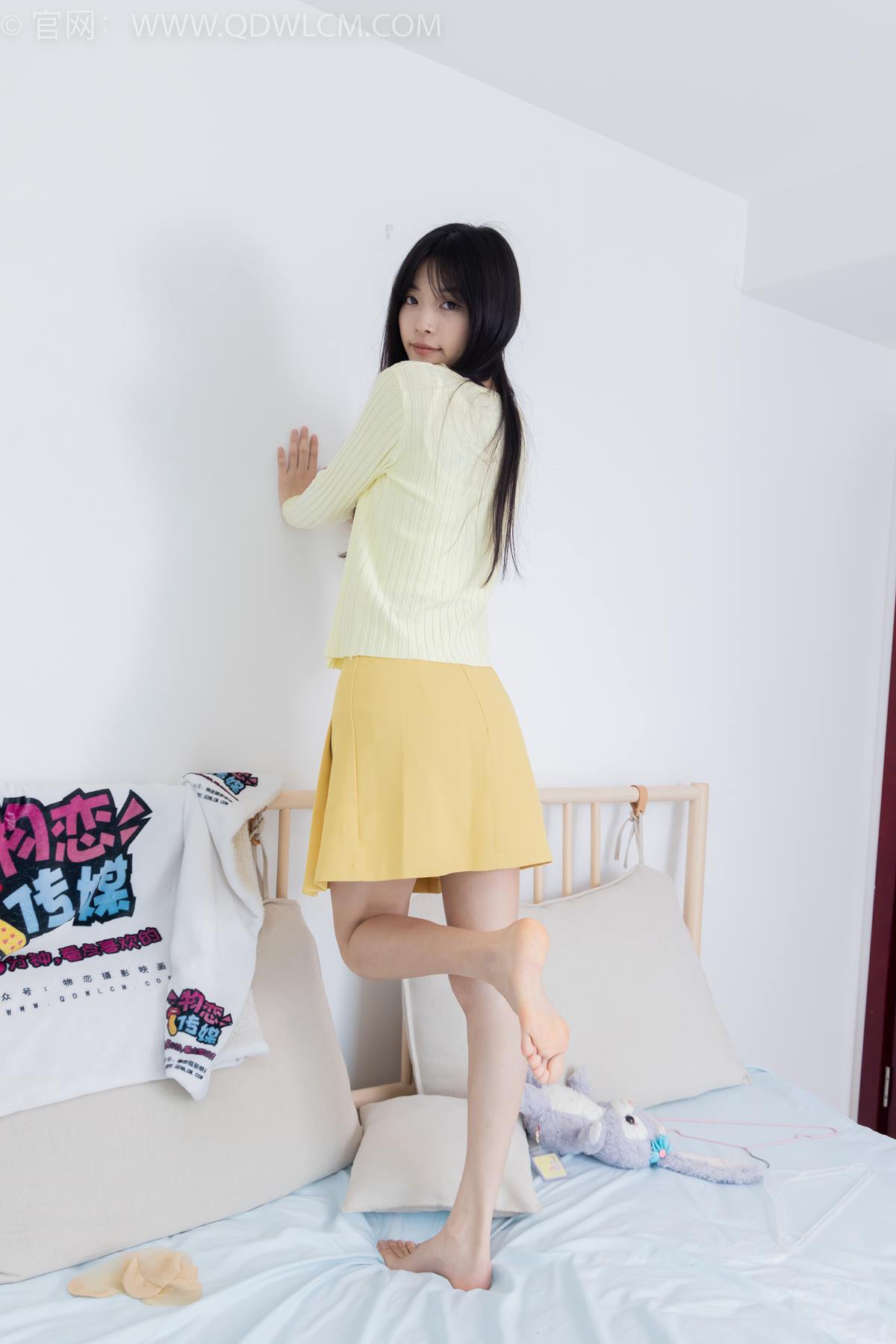 图片[17]-物恋传媒 NO.2381 茯苓-板鞋、短肉丝、裸足[155P] – 速更版-美库