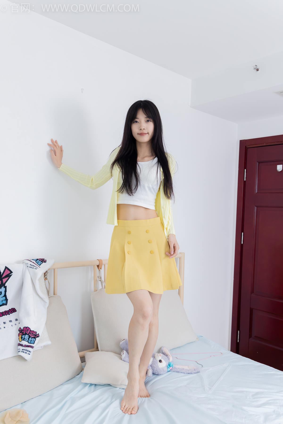 图片[19]-物恋传媒 NO.2381 茯苓-板鞋、短肉丝、裸足[155P] – 速更版-美库