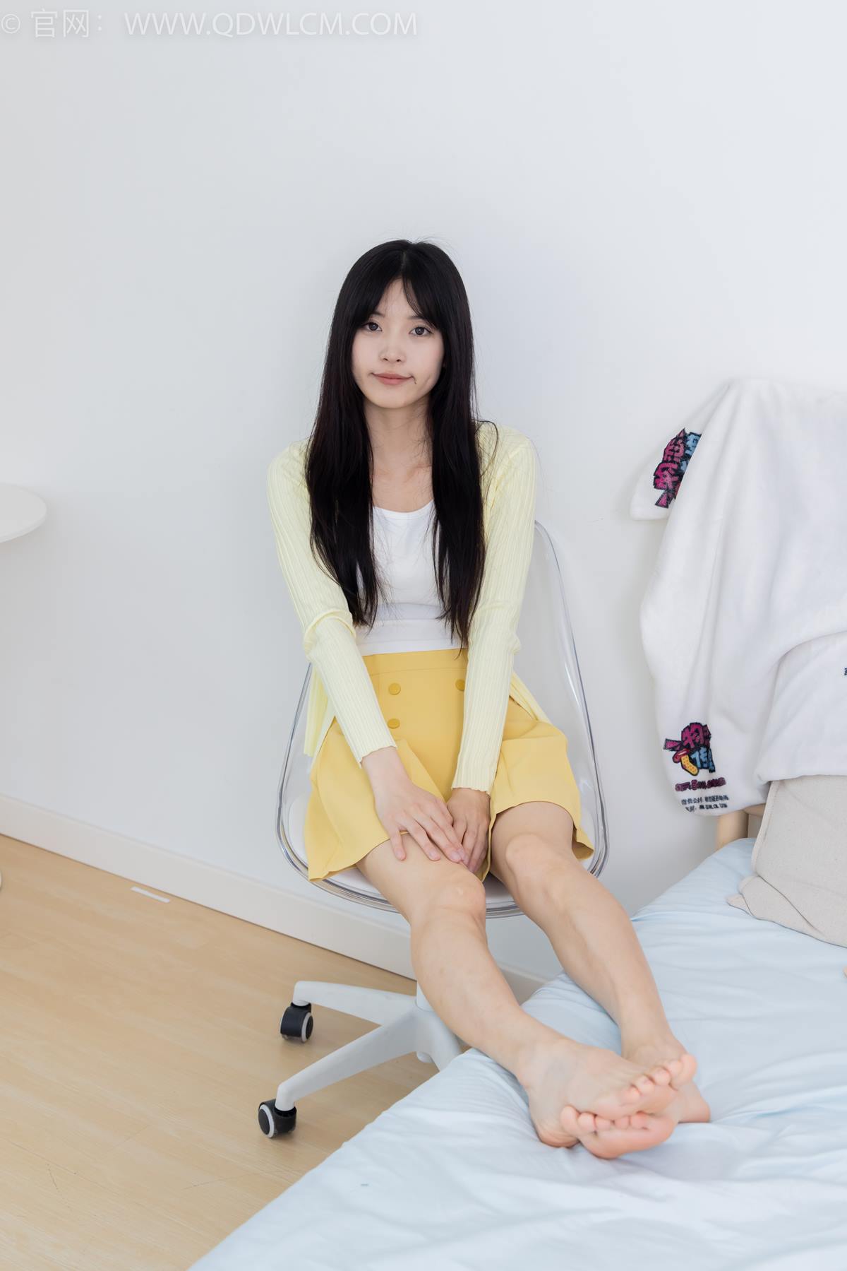 图片[28]-物恋传媒 NO.2381 茯苓-板鞋、短肉丝、裸足[155P] – 速更版-美库