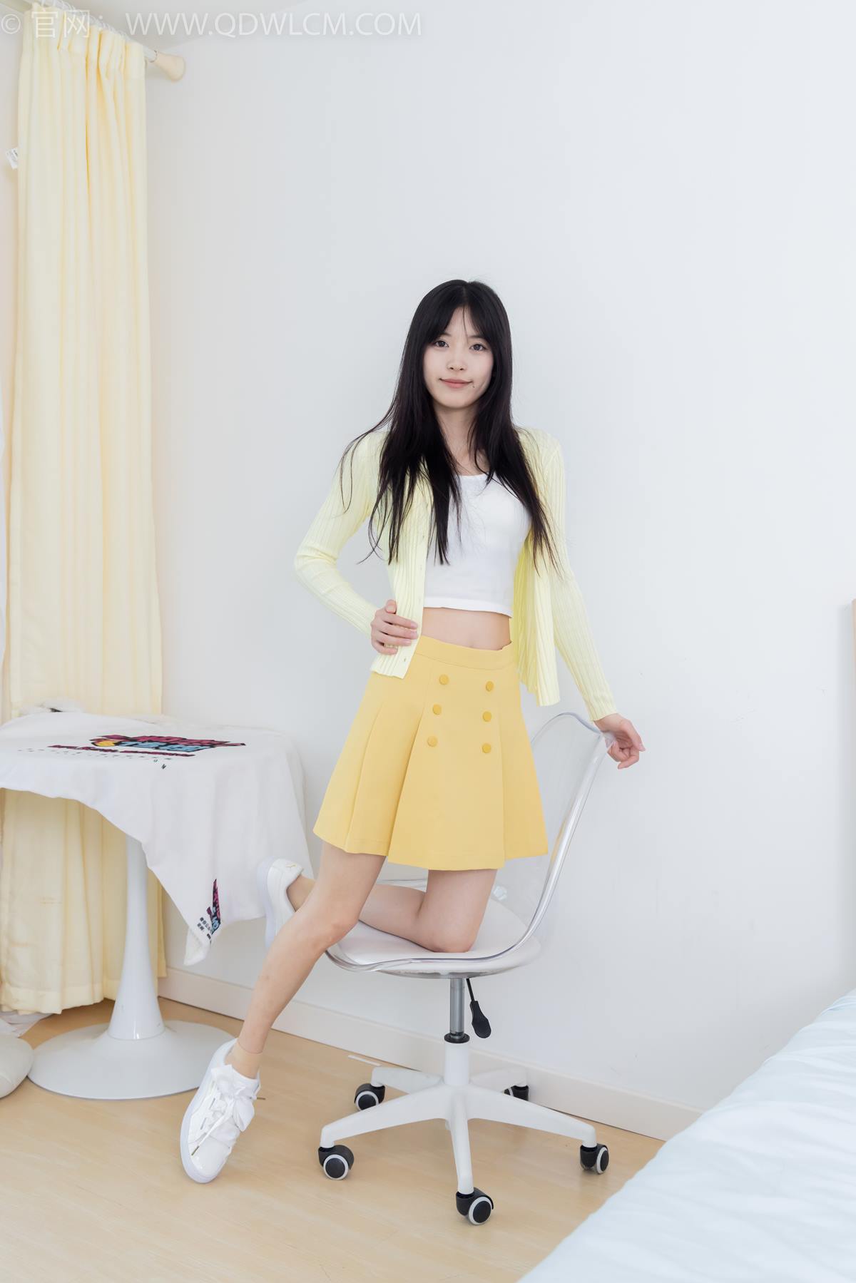 图片[36]-物恋传媒 NO.2381 茯苓-板鞋、短肉丝、裸足[155P] – 速更版-美库