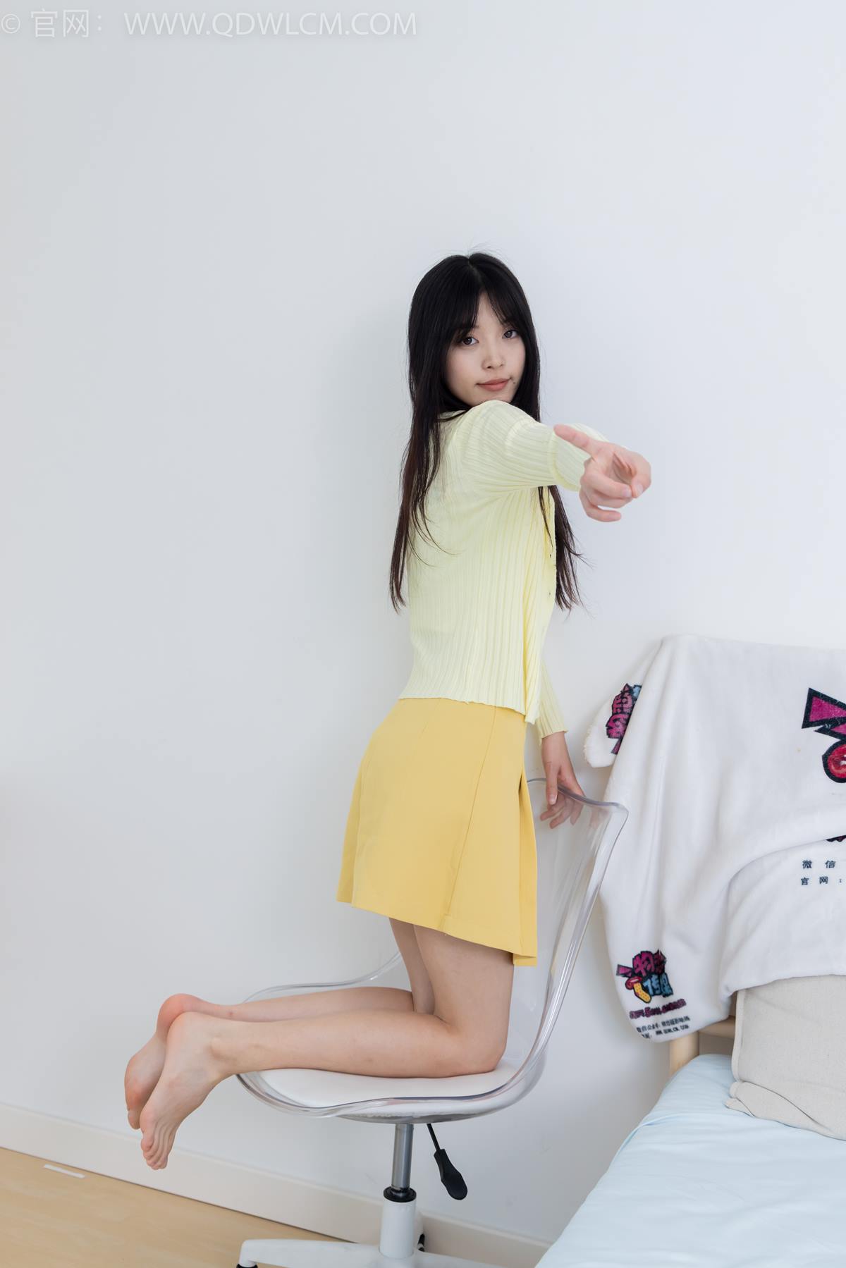 图片[50]-物恋传媒 NO.2381 茯苓-板鞋、短肉丝、裸足[155P] – 速更版-美库