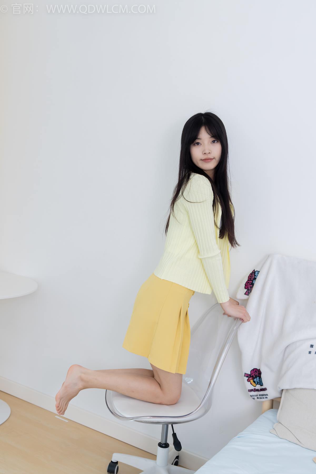 图片[57]-物恋传媒 NO.2381 茯苓-板鞋、短肉丝、裸足[155P] – 速更版-美库