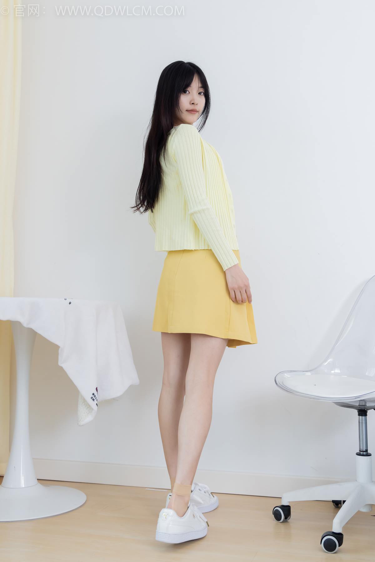 图片[62]-物恋传媒 NO.2381 茯苓-板鞋、短肉丝、裸足[155P] – 速更版-美库