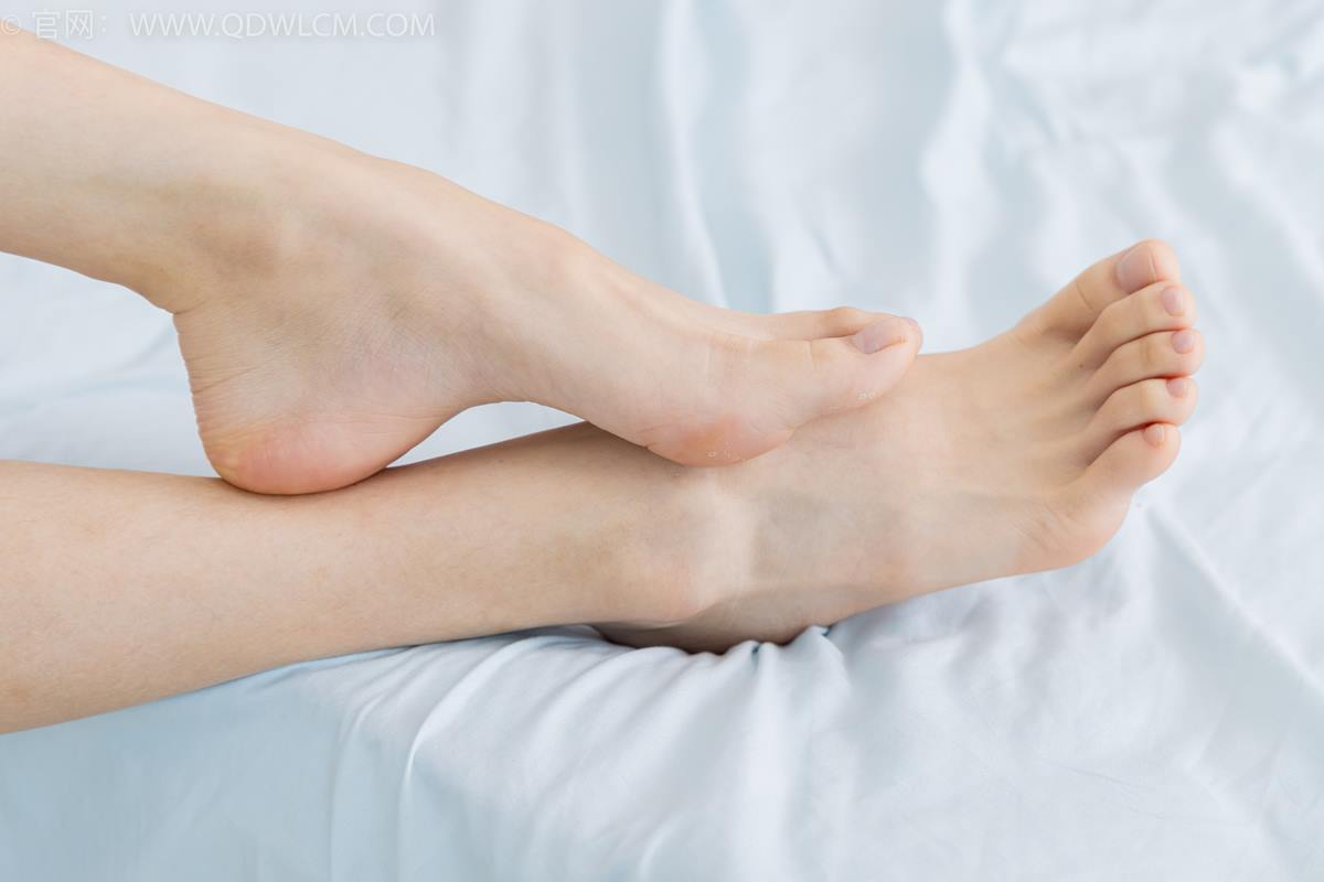 图片[137]-物恋传媒 NO.2381 茯苓-板鞋、短肉丝、裸足[155P] – 速更版-美库