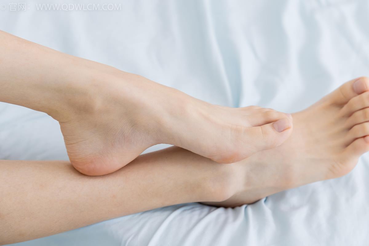 图片[140]-物恋传媒 NO.2381 茯苓-板鞋、短肉丝、裸足[155P] – 速更版-美库