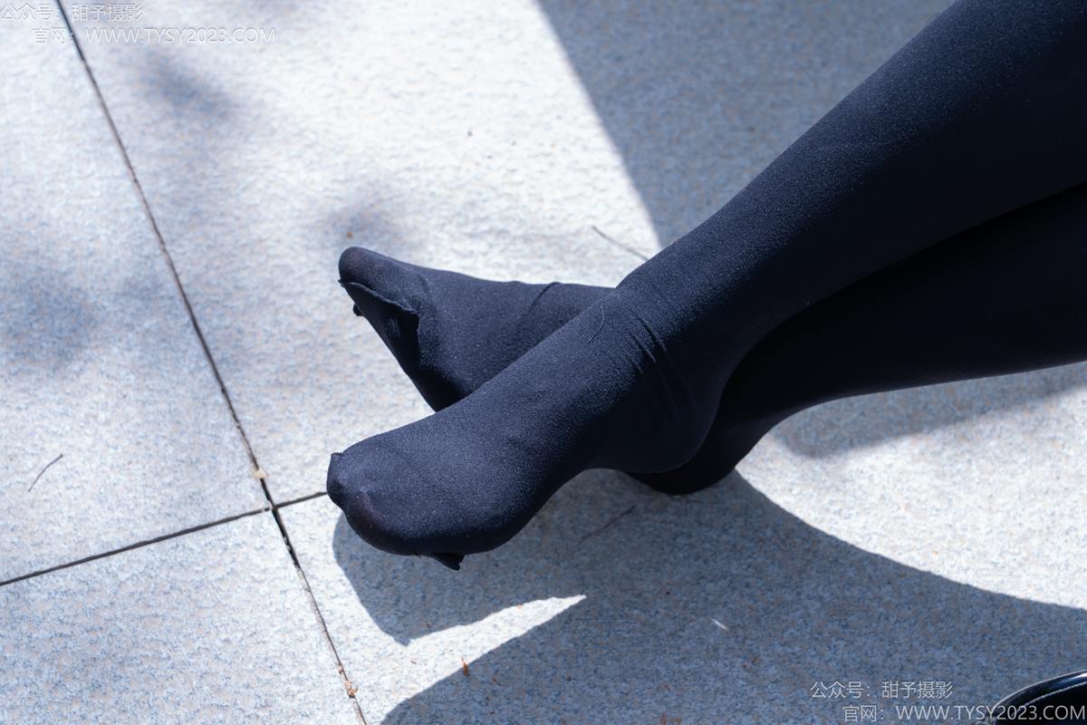 图片[57]-甜予摄影 NO.193 小甜桃-皮鞋、大腿袜、裸足[90P] – 速更版-美库