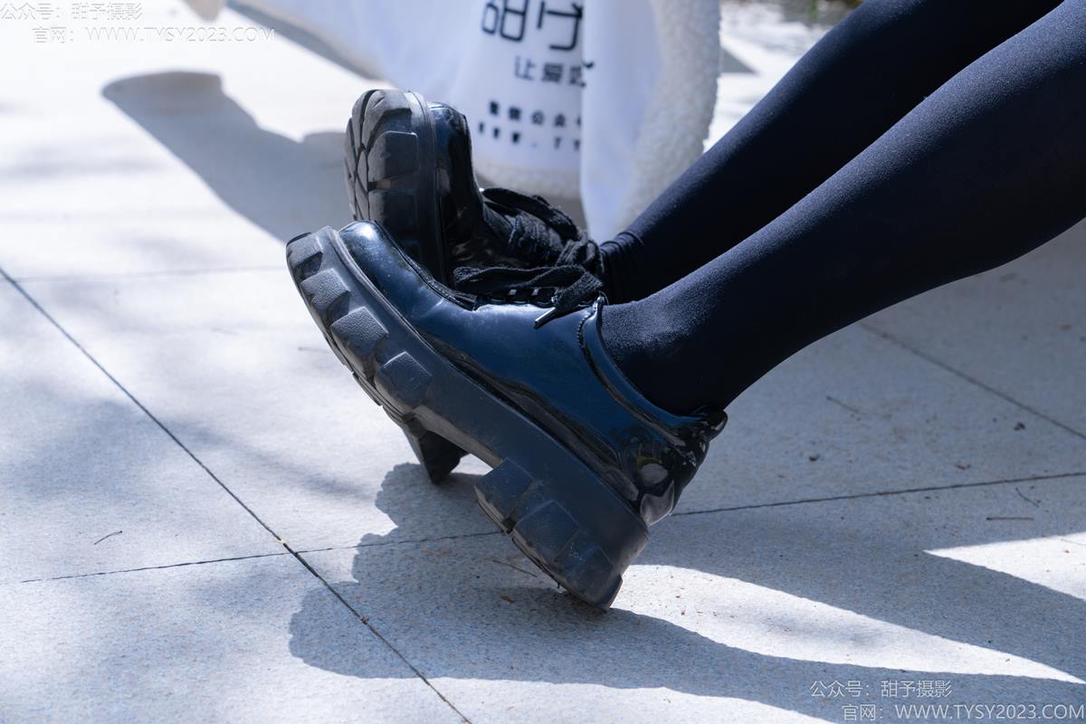 图片[63]-甜予摄影 NO.193 小甜桃-皮鞋、大腿袜、裸足[90P] – 速更版-美库