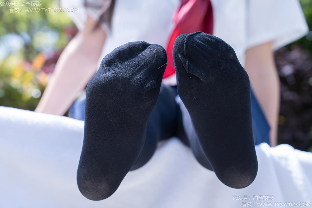 图片[77]-甜予摄影 NO.193 小甜桃-皮鞋、大腿袜、裸足[90P] – 速更版-美库